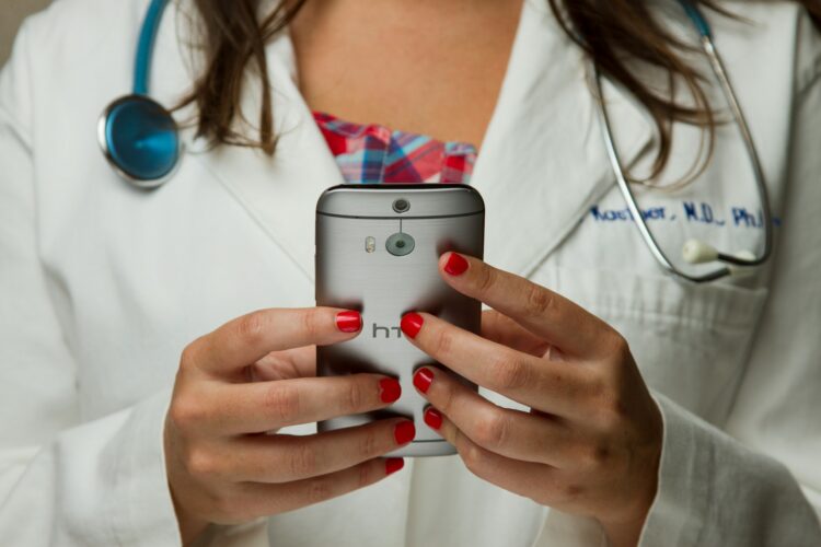 Applications de santé et les dangers